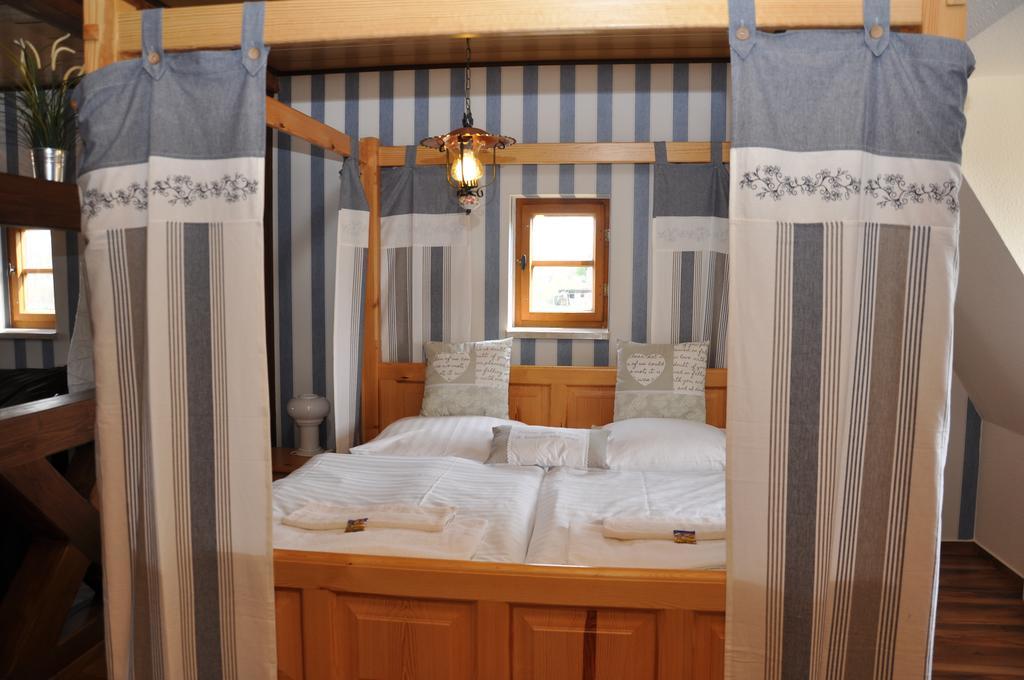 Thueringer Landhotel Edelhof Uhlstadt-Kirchhasel Luaran gambar